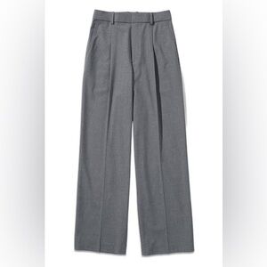 UNIQLO PLEATED WIDE LEG TROUSERS